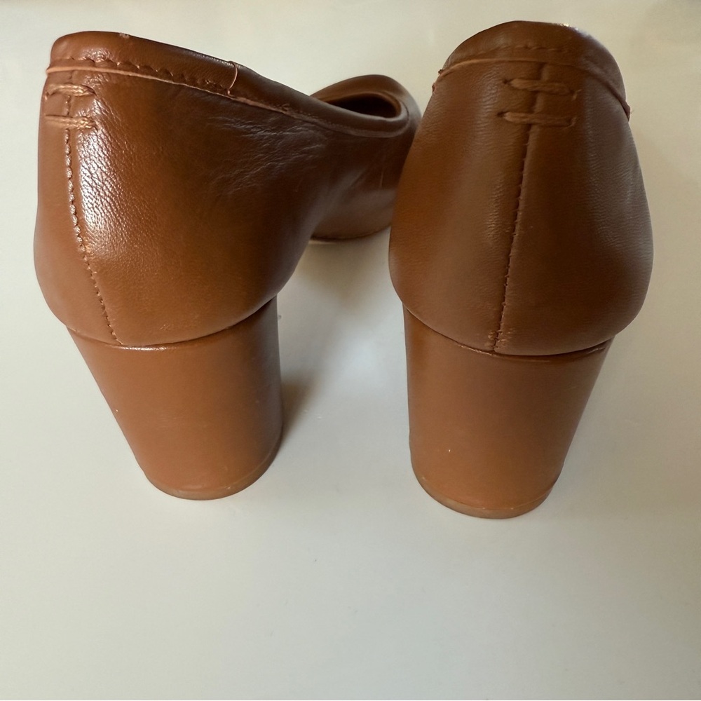 MADEWELL | The Reid Pump in English Saddle Leather - Picture 7 of 10